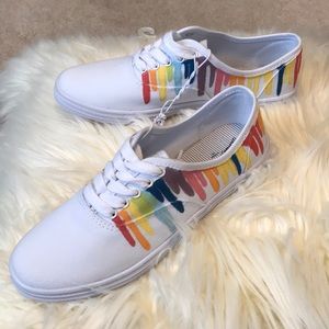 Vintage thread sneaker w rainbow handpaint